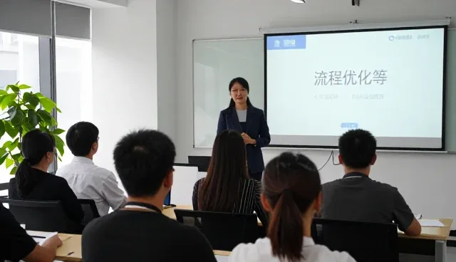 丹东金系统在企业管理中的实际应用与价值体现